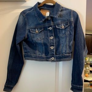 Amethyst jeans Medium and Distressed Jean Short Jean-jacket